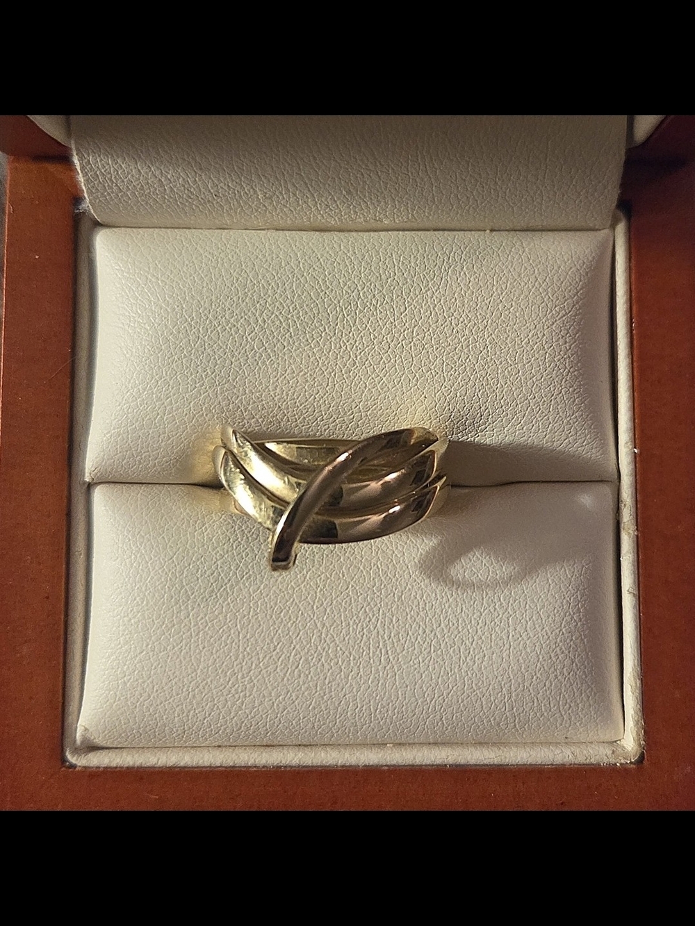 Classic 14k Gold-Tone Women's Intertwined Band Ring